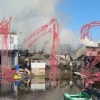 Женщина пострадала при крупном пожаре в порту Кронштадта