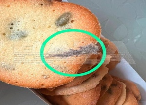 Москвичка заказала печенье во «ВкусВилле», а оно оказалось волосатым. 12...