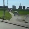 У этого водителя точно сдали нервы Водитель не захотел стоять в пробке на...