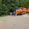 Местные жители в подмосковном Королёве выступили против строительства дороги...