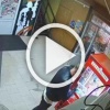 Мужчина не смог выиграть в автомате с игрушками и решил...