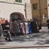 Во Франции тунисец с двумя ножами напал на людей и был ликвидирован