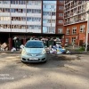 Уплотнительная застройка приводит к дефициту парковочных мест во дворах....