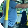 В Польше мужчина наорал на украинских подростков в общественном транспорте