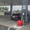 ⛽️Петербуржцам продолжают ограничивать продажу топлива на заправках. Теперь...