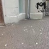 Куски исторического балкона сыпятся на прохожих в центре Красноярска. Здание...