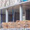 В Кемерове рабочий упал со второго этажа на стройке и умер