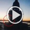 В Петербурге задержали руфера, взобравшегося на крышу Кунсткамеры.
