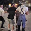 В Ростове бородач и его подруга сделали заказ на 1400 рублей в кафе и ушли, не заплатив