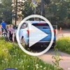 Очевидец заснял на камеру грубое нарушение ПДД, как...