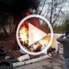 Мусорка загорелась у дома на Республиканской, 3 На кадрах...