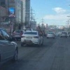 Две «шальные императрицы» решили проехаться за окном своей кареты в Самаре....
