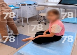 Шестилетнюю девочку сбили школьницы на одном электросамокате