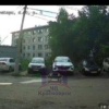 2-я Хабаровская, 4. Пьяный водитель на «Хонде» сначала врезался в дом, а...