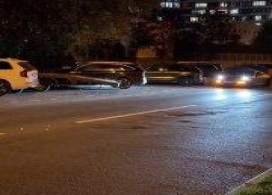 Парень в Москве занял парковочное место эвакуатором — теперь у него никогда...