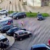 80-летнюю женщину сбил водитель автомобиля на парковке у...