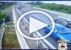 Под Нижним Новгородом водитель насмерть снес байкера и попытался скрыться