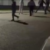 Полицейские прострелили ногу обезумевшей женщине с ножом в Татарстане. Перед этим дама повредила несколько автомобилей и угрожала прохожим.