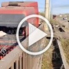 Грузовик слетел с дороги на Бызовском шоссе. О...