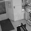 Попытка ограбления магазина попала на видео в Новосибирске. Точку 