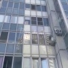 Питерская бабуля врубает сирену с утра до вечера на весь двор — смотрим реакцию соседей на этот «бэнгер»