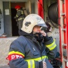 Наркоман поджег свою одежду на козырьке медучреждения на Звездной