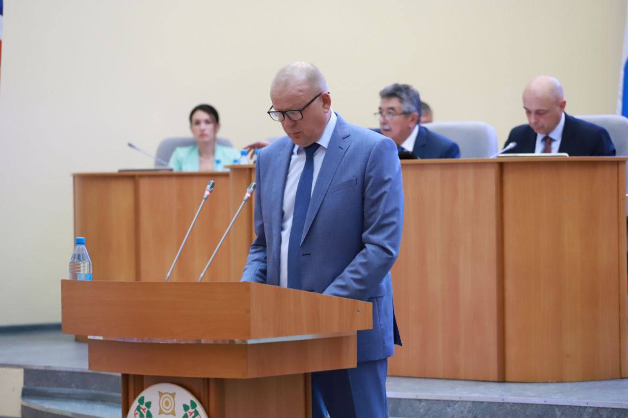 Из Иркутска в Новокузнецк чтобы грабить бабушек:...