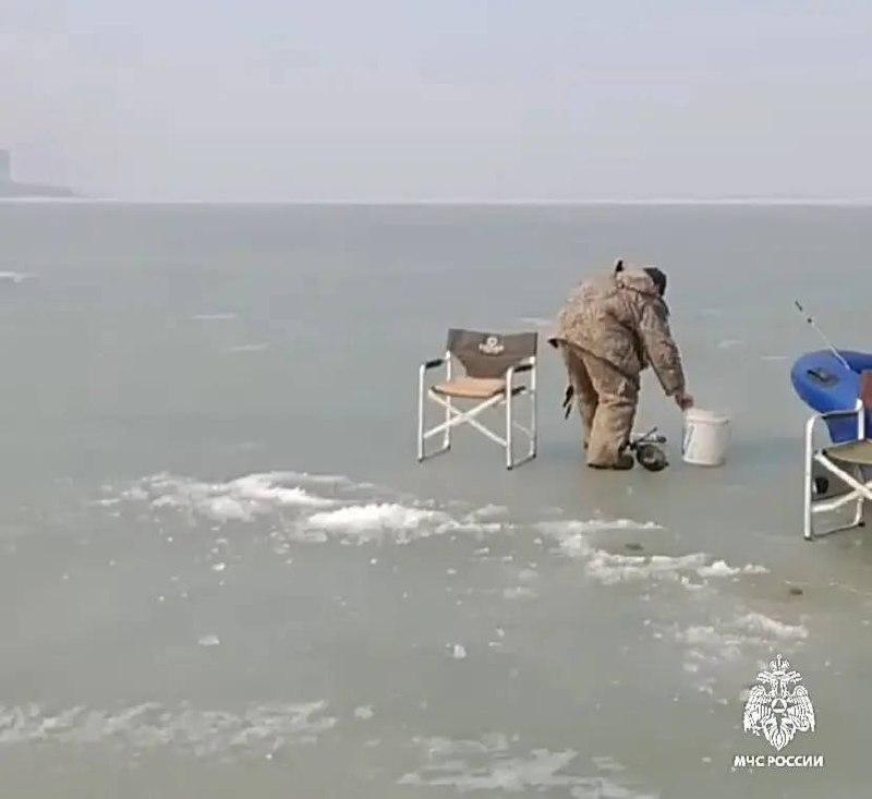 🎣 30 рыбаков поймали на льду во время рейда в Приморье, двоих пришлось...