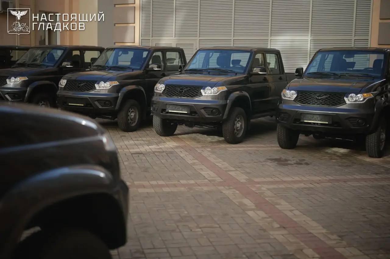 «БАРСу–Белгород» передали девять машин повышенной проходимости