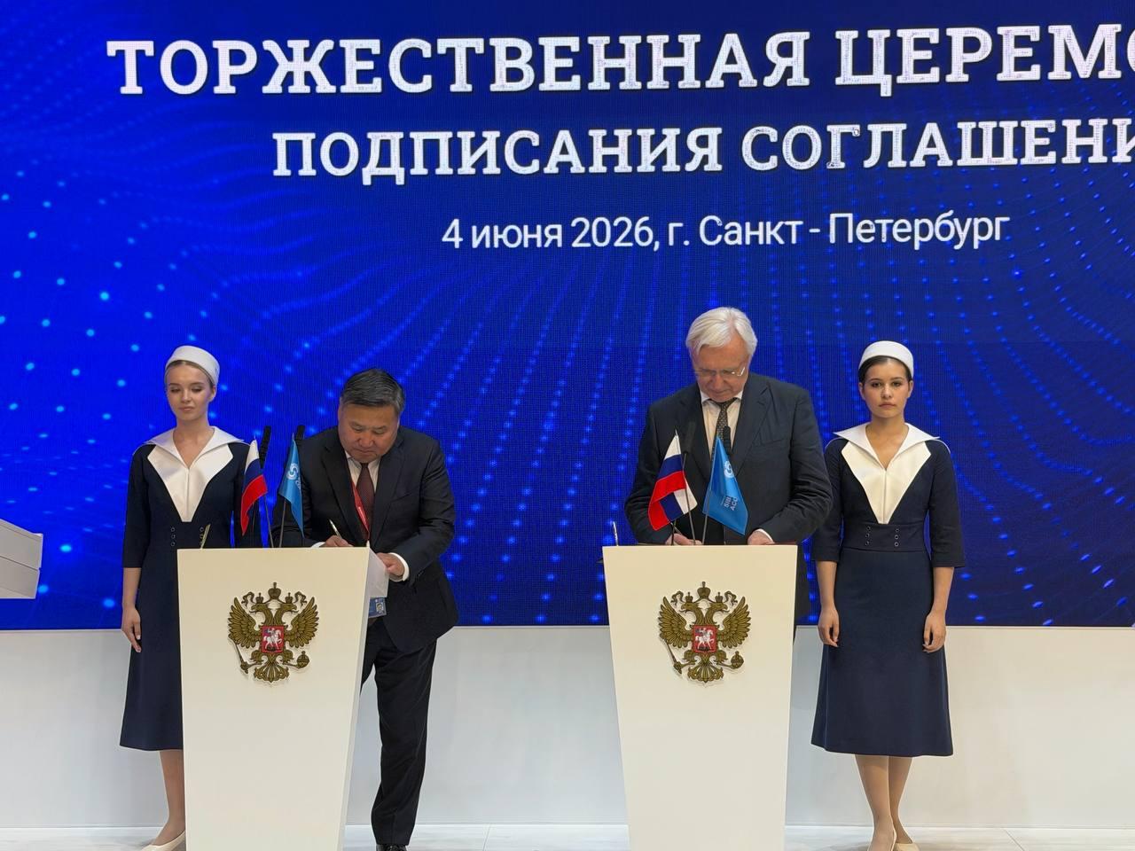 Тува подписала соглашение с КАМАЗом о поставке техники и подготовке кадров