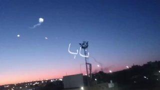 Иран полностью перекрыл Ормуз в ответ на ракетные атаки США и атаковал американские военные базы в Кувейте, Иордании и Бахрейне.