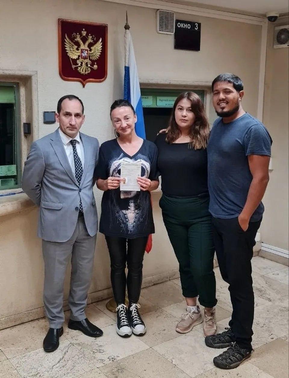 Петербурженка вернулась домой после двух лет рабства в Мексике Мария Таякина...