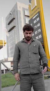 Блогер записал главный саундтрек бензинового кризиса — ролик уже набрал больше 5 миллионов просмотров.