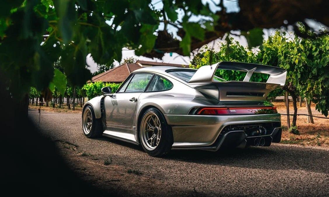Gunther Werks построила Porsche 911 на 1067 лошадей — теперь с ним хотят побить рекорд легендарного холма в Гудвуде.