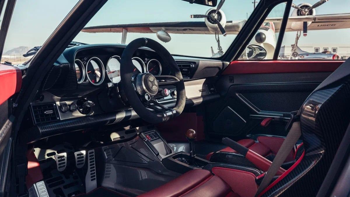 Gunther Werks построила Porsche 911 на 1067 лошадей — теперь с ним хотят побить рекорд легендарного холма в Гудвуде.