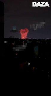 Ночью Киев был атакован баллистикой: в городе прогремела серия взрывов, в нескольких районах вспыхнули пожары.