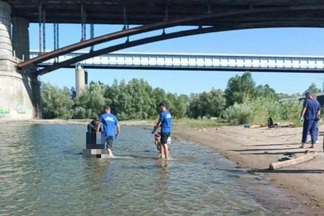 Подросток утонул в Оби В Новосибирске на бывшем пляже «Наутилус» утонул...