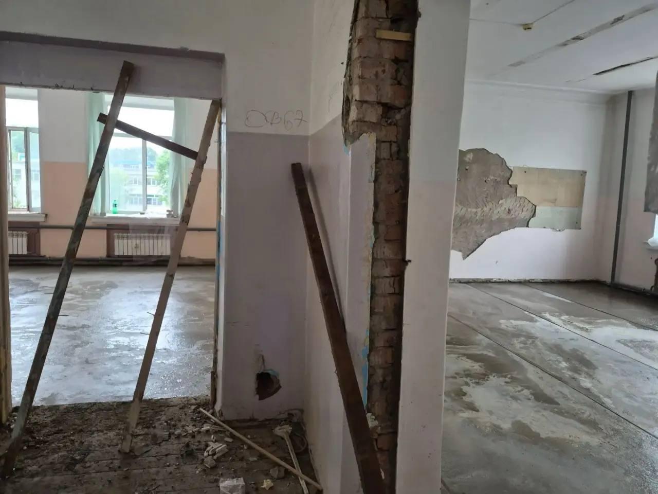 Глава Ачинского муниципального округа отчитался о ходе капитального ремонта в...