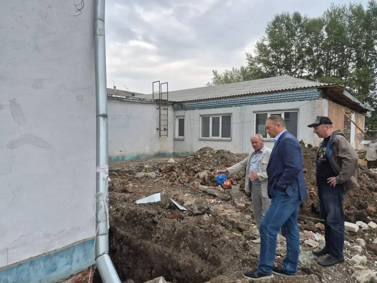 Глава Ачинского муниципального округа отчитался о ходе капитального ремонта в...