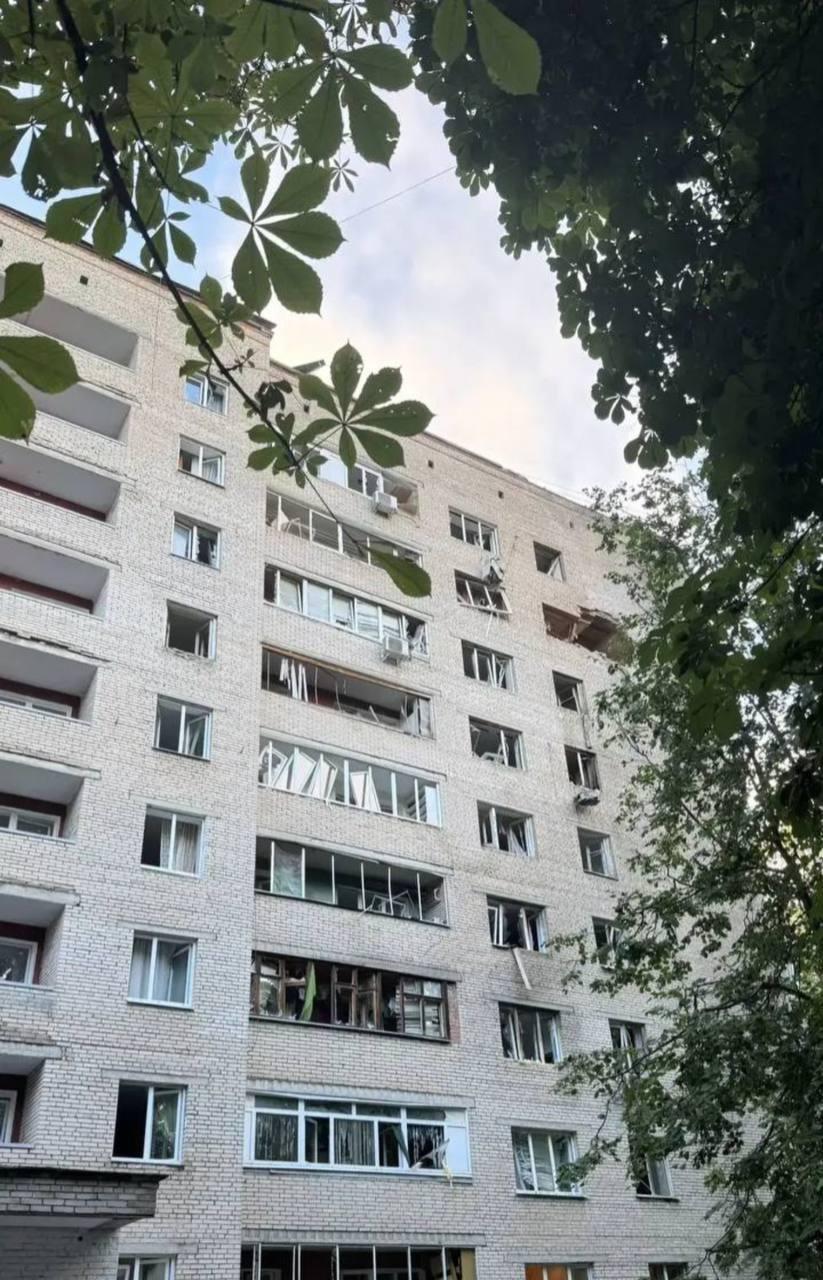 Три человека погибли при атаке беспилотников на Подмосковье — за ночь сбит и подавлен 81 БПЛА.