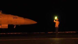 США и Иран ночью снова обменялись мощными ударами В Центральном командовании...