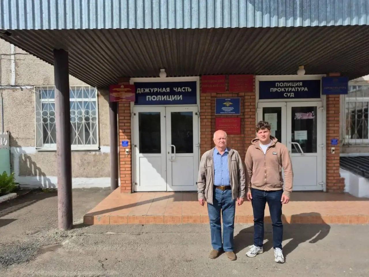«Чтобы хорошо сиделось»: в Бородино перед судом предстанет адвокат, обещавший...