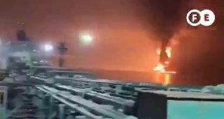 Обстановка в Ормузском проливе: тонут горящие корабли, Иран наносит массированные удары по базам США и их союзникам