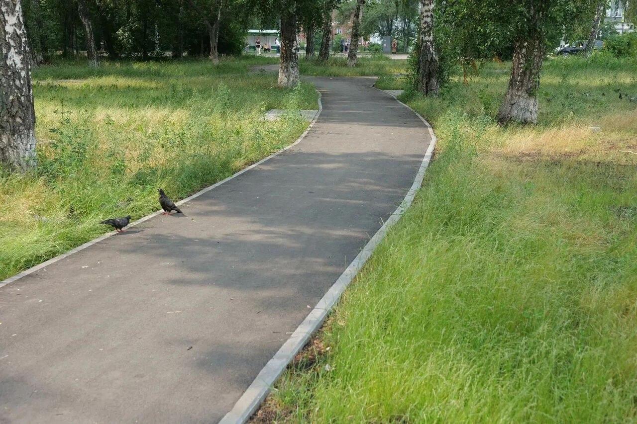 Железное светящееся дерево 