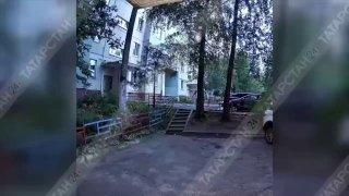 В Казани пьяный живодер швырнул шпица об асфальт во время прогулки. Ужасный...