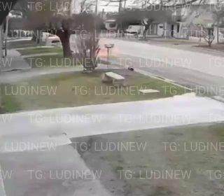 В Аргентине парень трижды обращался в полицию из-за домашнего насилия, а...