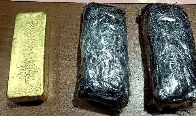 Золото на 55 млн в мусорке: как благовещенец пытался отправить клад в Новосибирск — и что из этого вышло