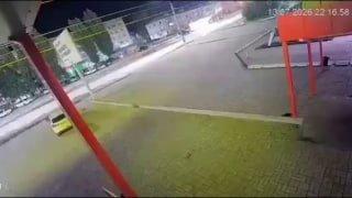 В Воронежской области подростки на мопеде протаранили автомобиль: от удара произошел взрыв