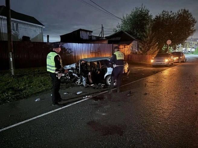 Водитель ВАЗа погиб после лобового столкновения с Ford Focus на встречной...