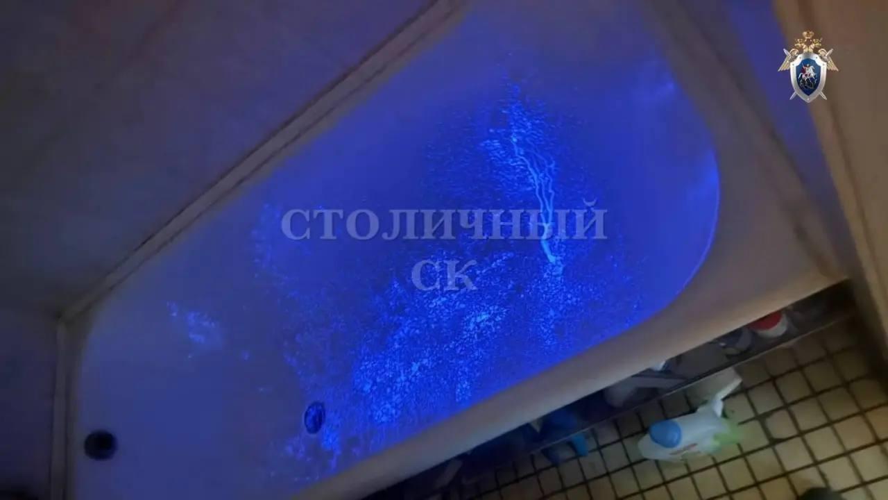 Мужчина убил отца в Москве, вывез тело в сумках, а затем попытался скрыться во Владимирской области. Подозреваемый задержан.
